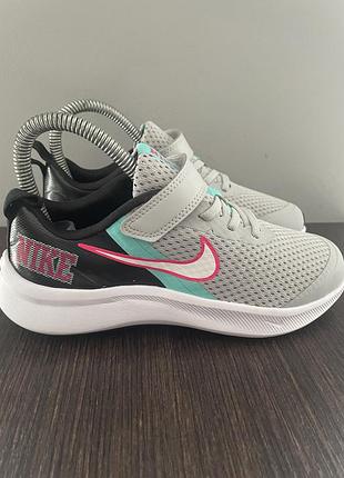 Дитячі кросівки  nike star runner 3 . оригінал ! 33,5р/21 см.