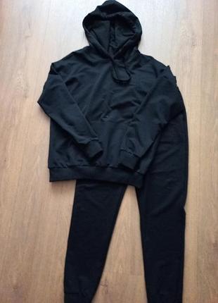 Новый спортивный костюм raval 48р