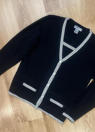 Стильний жіночий кардиган designers