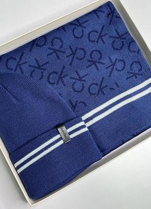 Комплект із шапки та шарфа з монограмою та лого calvin klein
