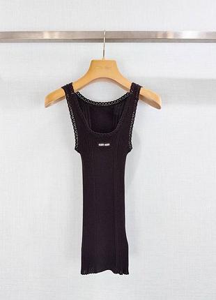 Коричневая базовая майка люкс