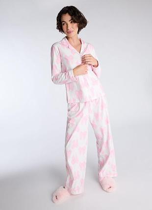 Дуже приємна піжамка