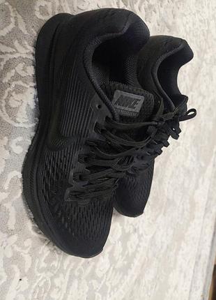 Кросівки чоловічі 4