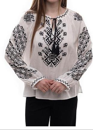 Вышиванка женская белая лен