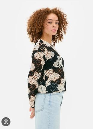 Кофта кружевная