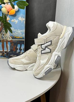 Кроссовки на девочку 4