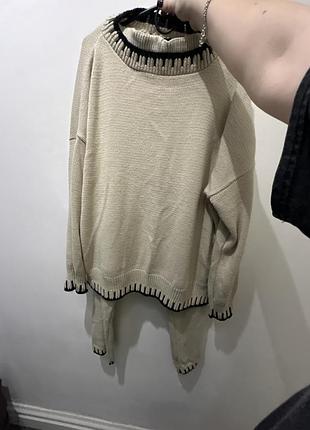 Костюм жіночий бежевий