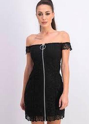 Стильна вечірня мереживна сукня. жіноче клубне плаття мереживо, відкриті плечі
