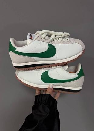 Кросівки nike cortez aloe verde gum