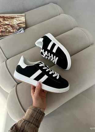 Кросівки жіночі чорні 1217