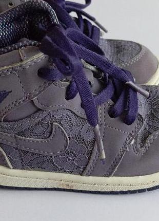 Кросівки nike dunk high у фіолетовому кольорі з мереживною текстурою 25 розмір