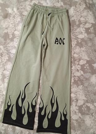 Штани палацо