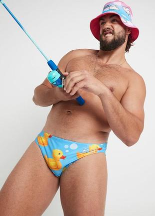 Мужские плавки-брифы австралийского бренда budgy smuggler с популярным принтом "rubber ducks"