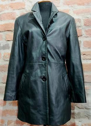 Вінтаж. шкіряний піджак valentino