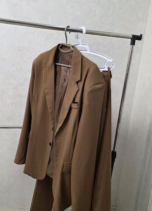 Мужской костюм