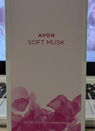 Туалетна вода soft musk.