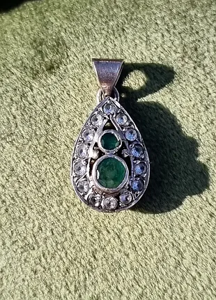Винтажный серебряный кулон, подвеска, натуральный натуральный изумруд.