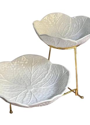 Двоярусна фруктівниця керамічна на металевій підставці 20*25 см білий