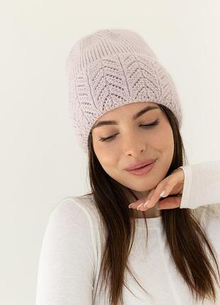 Жіноча в'язана шапка ангора ажур із флісовою підкладкою 60% ангора пудрово-ліловий