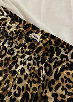 Жіночі шорти 4