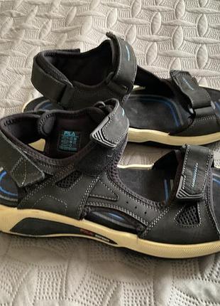 Мужские босоножки на 44 размер