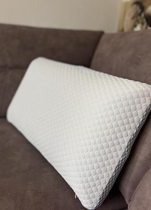 Ортопедична подушка з охолоджуючим гелем та дихаючим чохлом