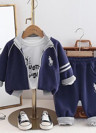 Костюм спортивний