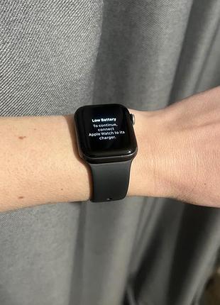 Apple watch series 5 40мм (s/m) 5