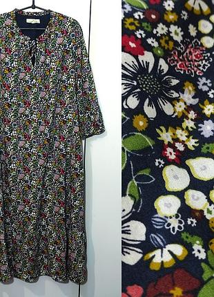 Великолепное платье в цветочный принт