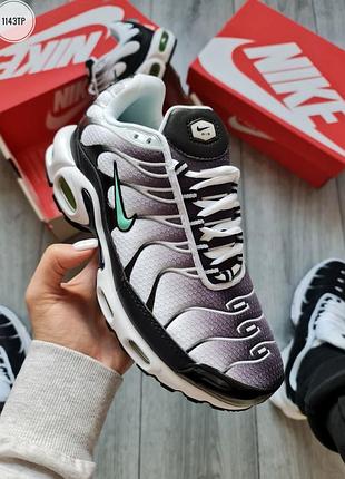 Мужские кроссовки nike air max plus tn black/white/mint