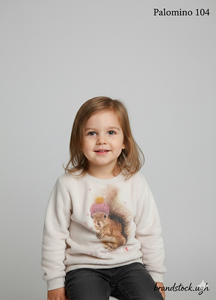Свитшот плюшевый palomino c&amp;a с принтом белочки бежевый для девочки рост 104 см на 3/4 года