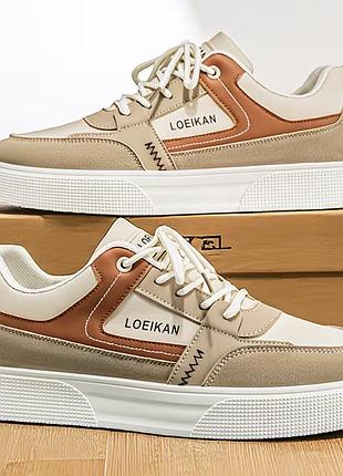 Чоловічі кросівки з кольоровими блоками