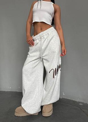 Качественные брюки на кулисках с вышивкой
брюки оверсайз на кулиске