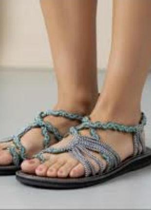 Женские плетеные сандалии