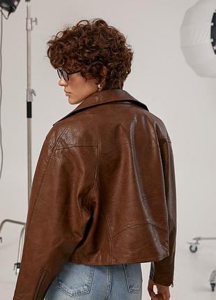 Женская куртка косуха из кожзама