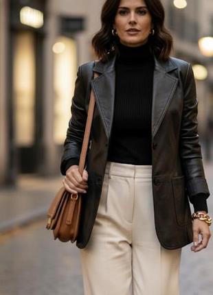 Куртка шкіряна