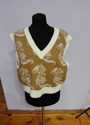 Жилетка стильная