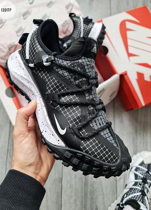 Чоловічі nike acg mountain fly low gtx se gore-tex black/white/gray