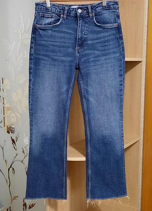 Джинсы zara cropped flare р. 36 высокая посадка укороченная длина клеш