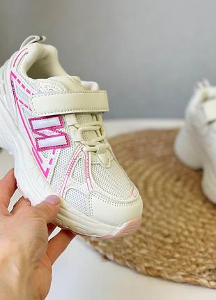 Кросівки для дівчинки