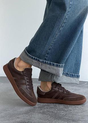 Кеди жіночі