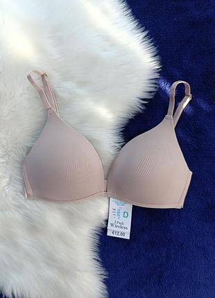 Бюстгальтер бра спідня білизна базовий ущільнений без кісточок 70d 32d