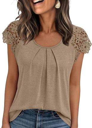 Жіноча футболка з мереживними ажурними рукавами