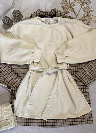 Тепла сукня оверсайз з поясом