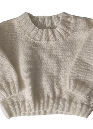 Белый вязаный детский свитер, кофта, джемпер. ручная работа.
на возраст 1,5 - 2 года, рост 85-92 см