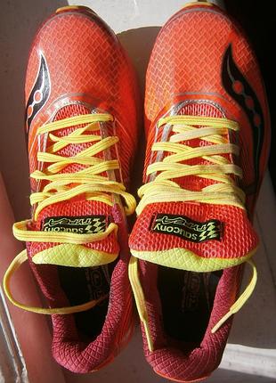 Кросівки saucony s19028-1 running shoes red,citron type a unisex оригінал розмір 39 см 25