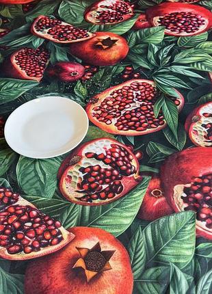 Скатертина тефлонова з фруктами