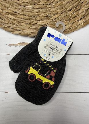 Перчатки для мальчика тонкие одинарные размер 12 см - детские вязаные варежки для повседневного использования (од04035)