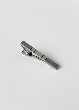 Зажим для галстука серебряного цвета