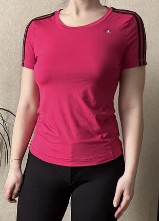 Футболка adidas